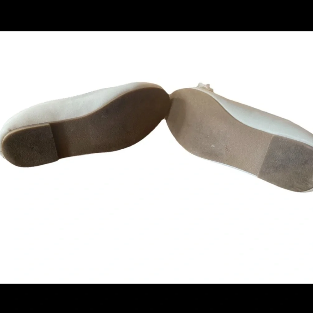 Kenneth Cole Reaction Girls Size 1 Vote White Flower Girl Wedding Ballet Flats